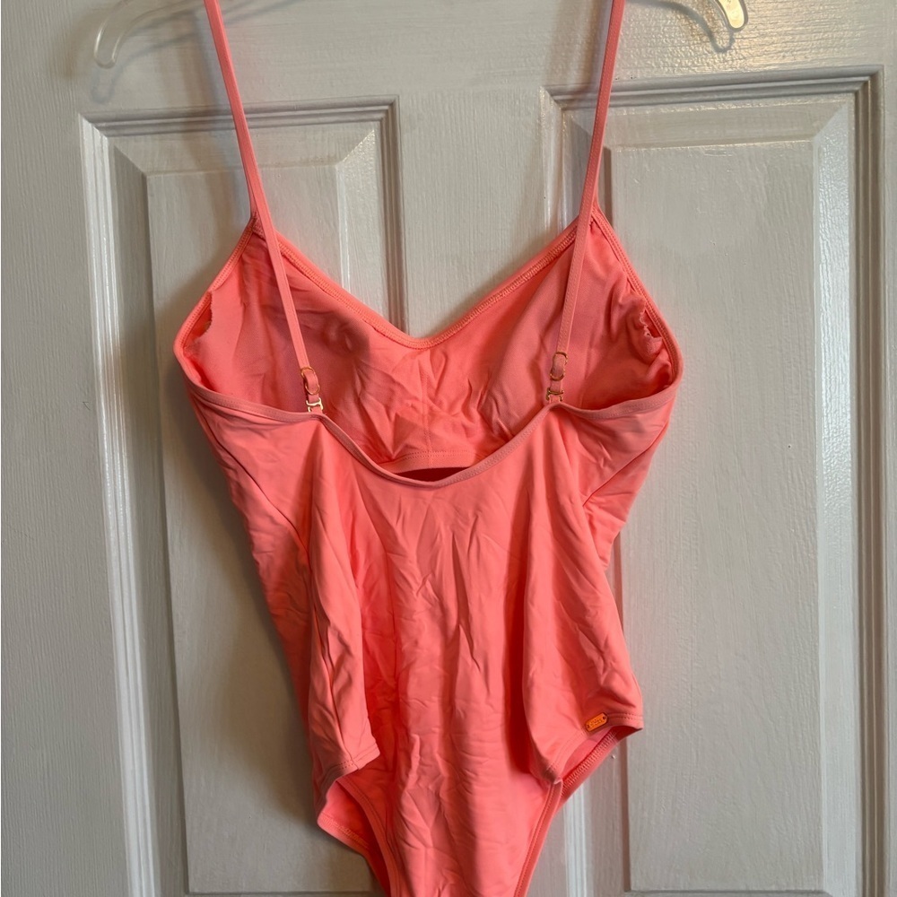 Body suit XL - Picture 2 of 4